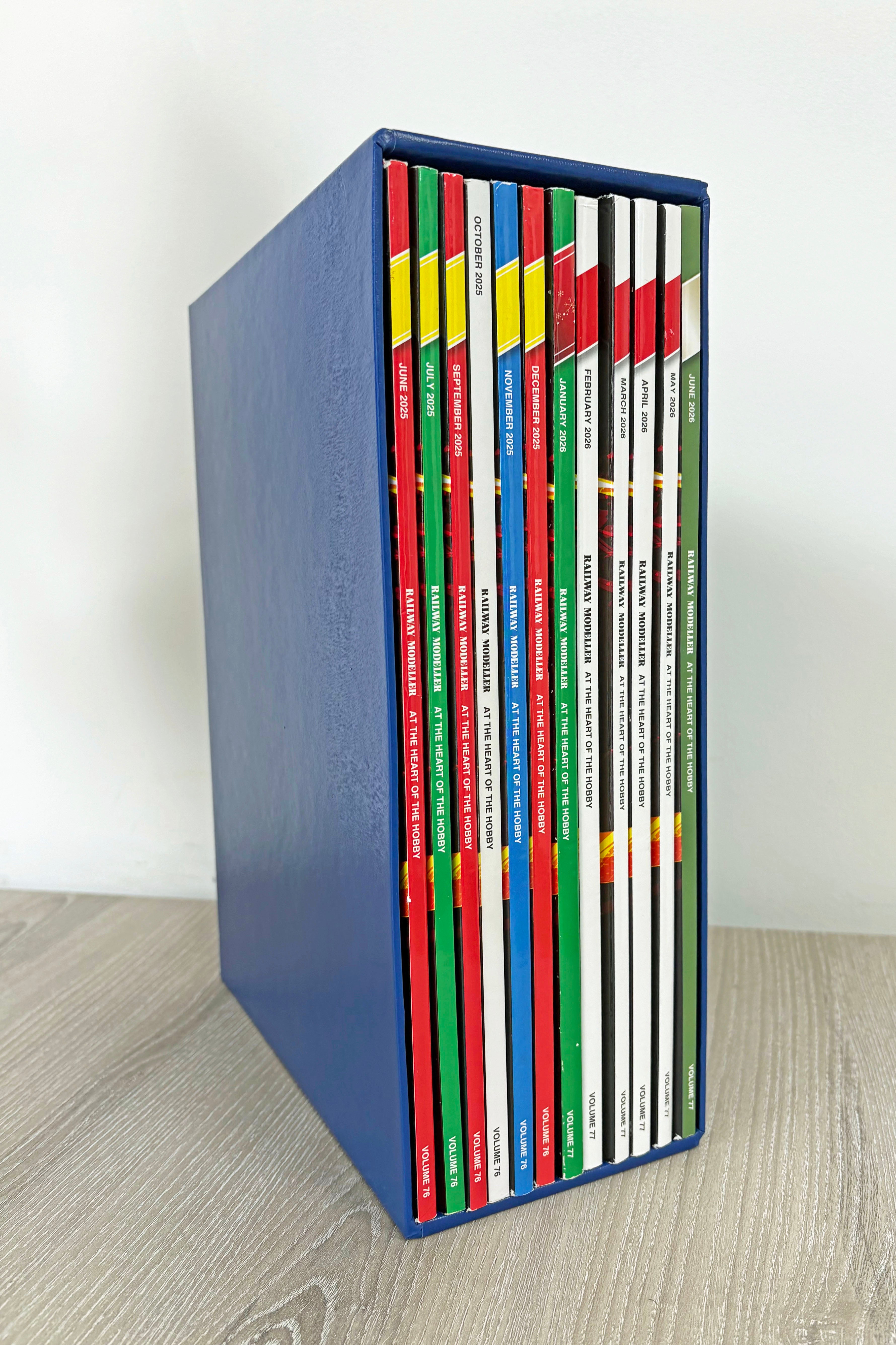 peco-slipcase01-railway-modeller-schuber-12-hefte image 2