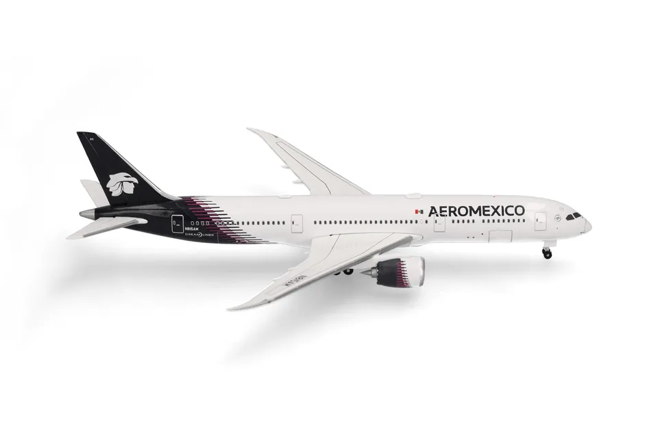 herpa-wings-boeing-787-9-dreamliner-flugzeugmodell-1-500-aerom-xico image 1