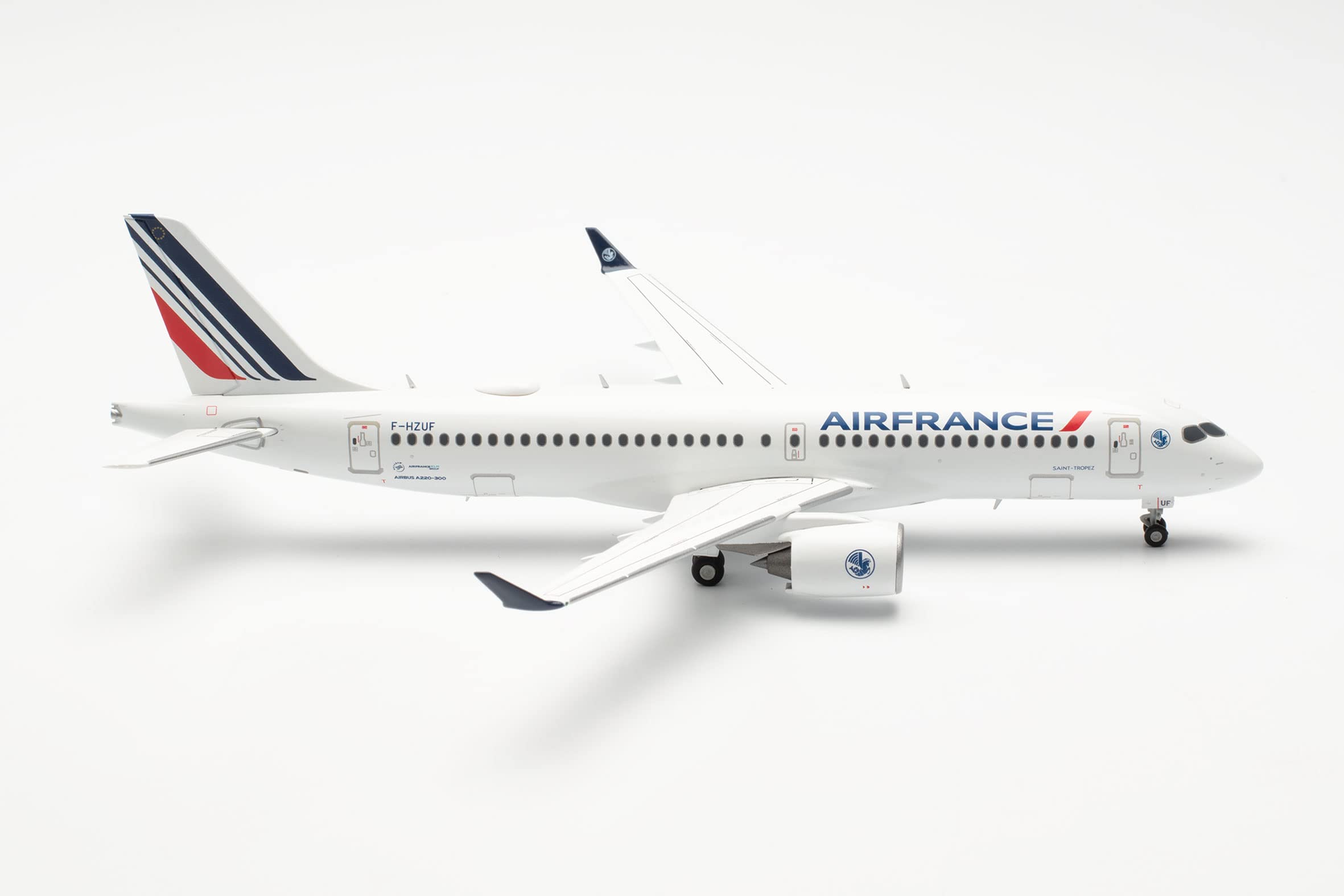 herpa-wings-airbus-a220-300-airbaltic-latvia-100-modell-1-200 image 6