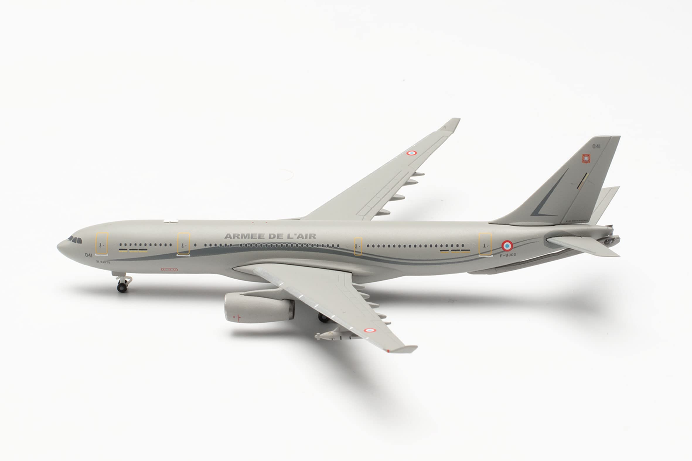 herpa-wings-airbus-a330-mrtt-flugzeugmodell-1-500-ph-nix image 2
