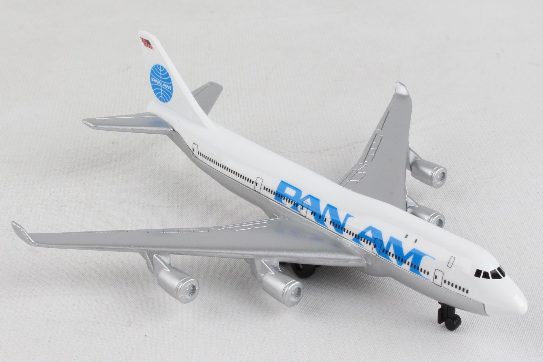 herpa-toys-pan-am-747-flugzeugmodell-f-r-kinder image 2
