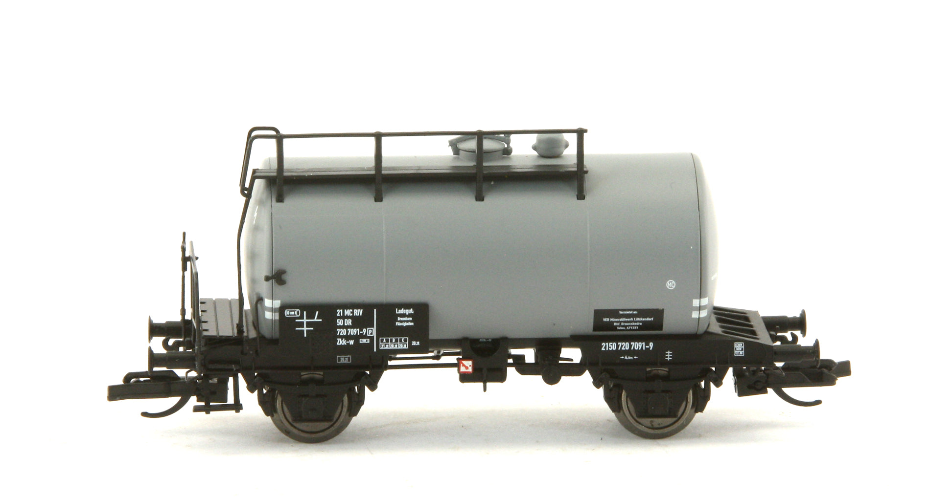 saxonia-g-terwagen-120067-deutz-kesselwagen-tt-3er-set-grau image 2