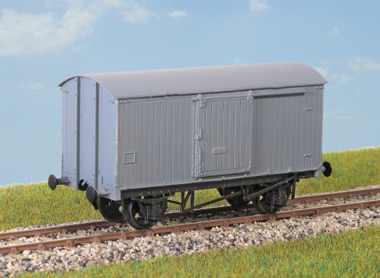 peco-parkside-pc56-lner-10-ton-fish-wagen-bausatz-oo-ho image 1