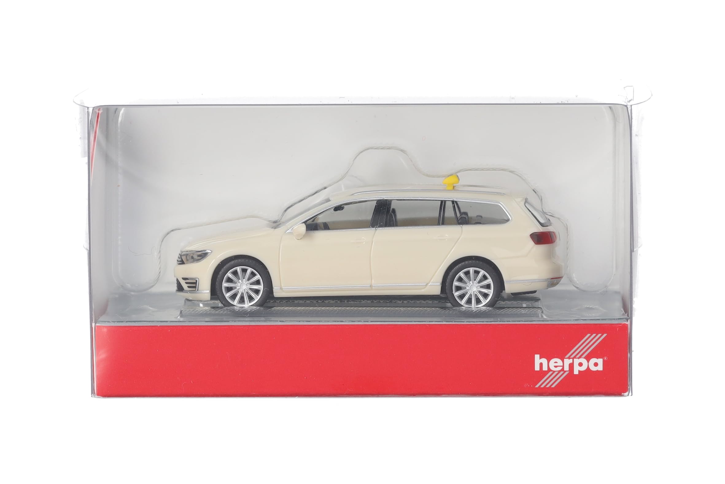 herpa-vw-passat-variant-gte-taxi-modellauto-1-87-h0 image 5