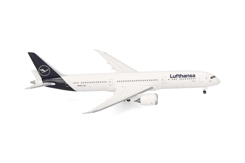 herpa-wings-lufthansa-boeing-787-9-dreamliner-modellflugzeug-1-500 image 1
