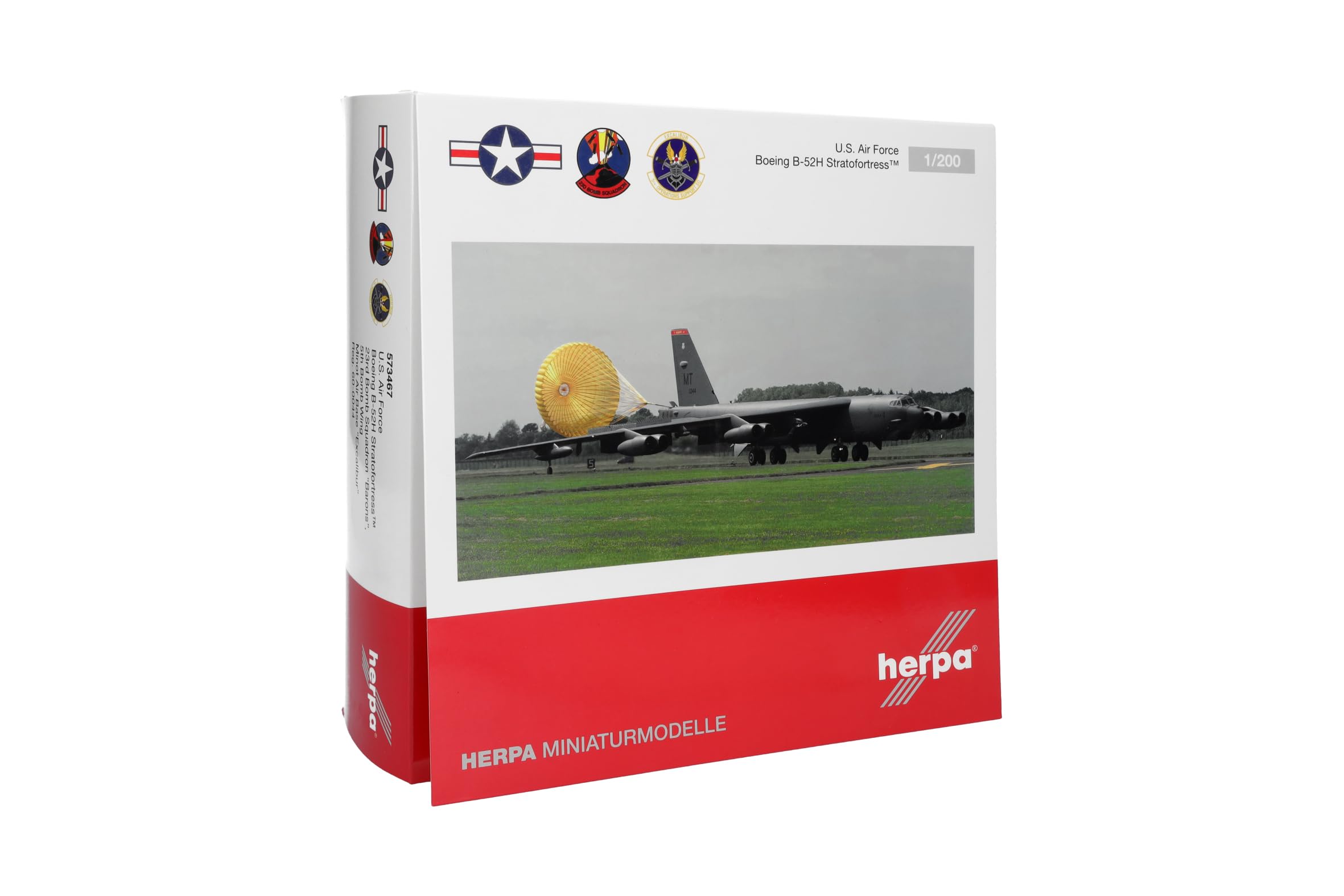 herpa-wings-usaf-b-52h-stratofortress-23rd-bs-1-200-metall image 5
