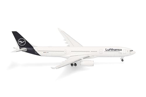 herpa-wings-lufthansa-airbus-a330-300-flugzeugmodell-1-500-metall image 7