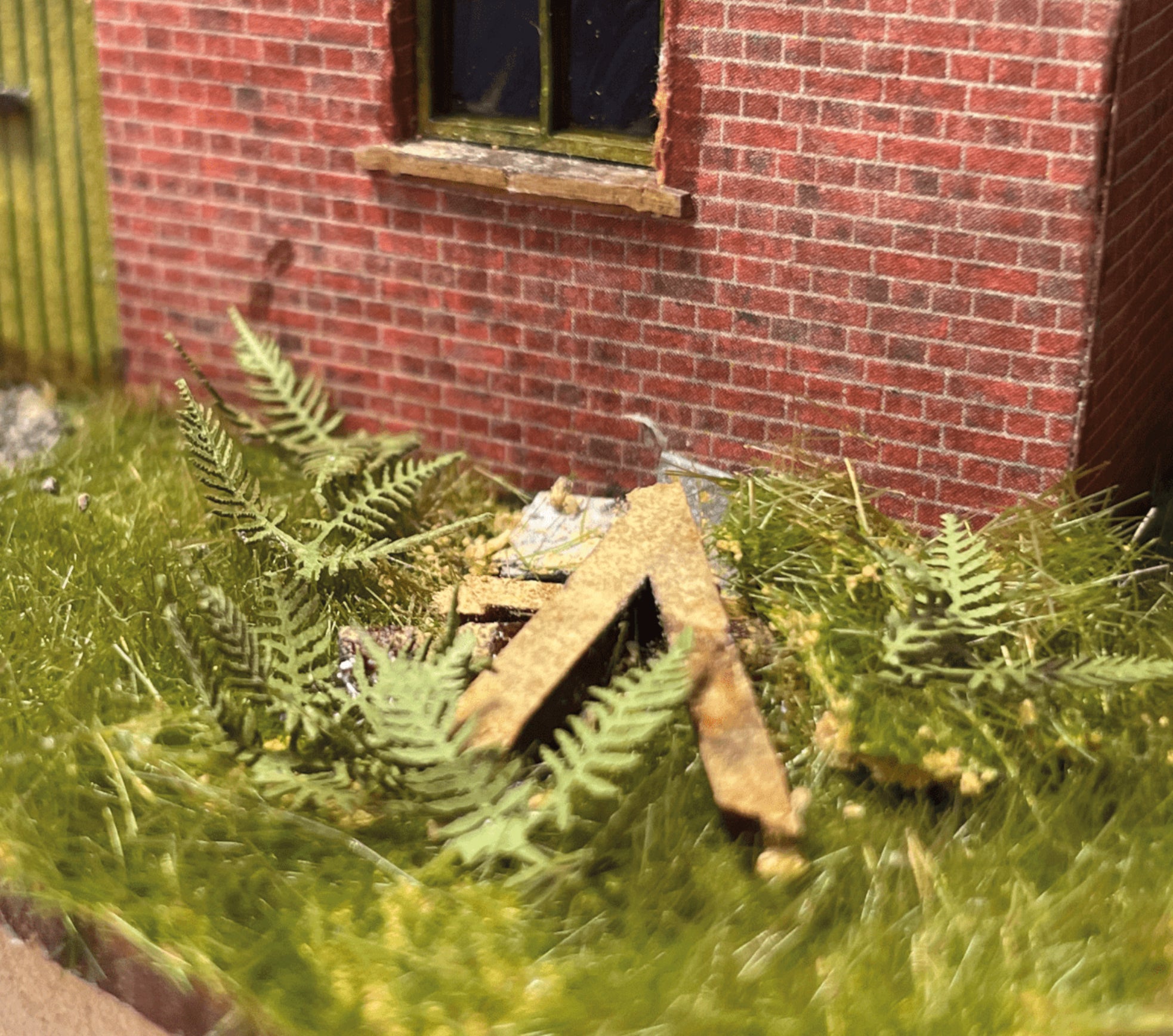peco-lx432summer-bracken-sommergr-n-pflanzen-oo-32-stk image 1