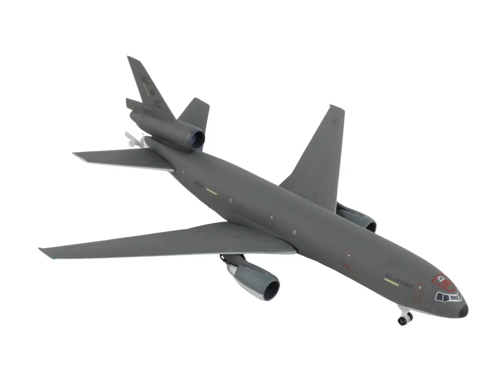 herpa-wings-u-s-air-force-kc-10a-flugzeugmodell-1-500-metall image 1