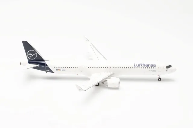 herpa-wings-airbus-a321neo-lufthansa-d-aieg-flugzeug-1-200-metall image 1