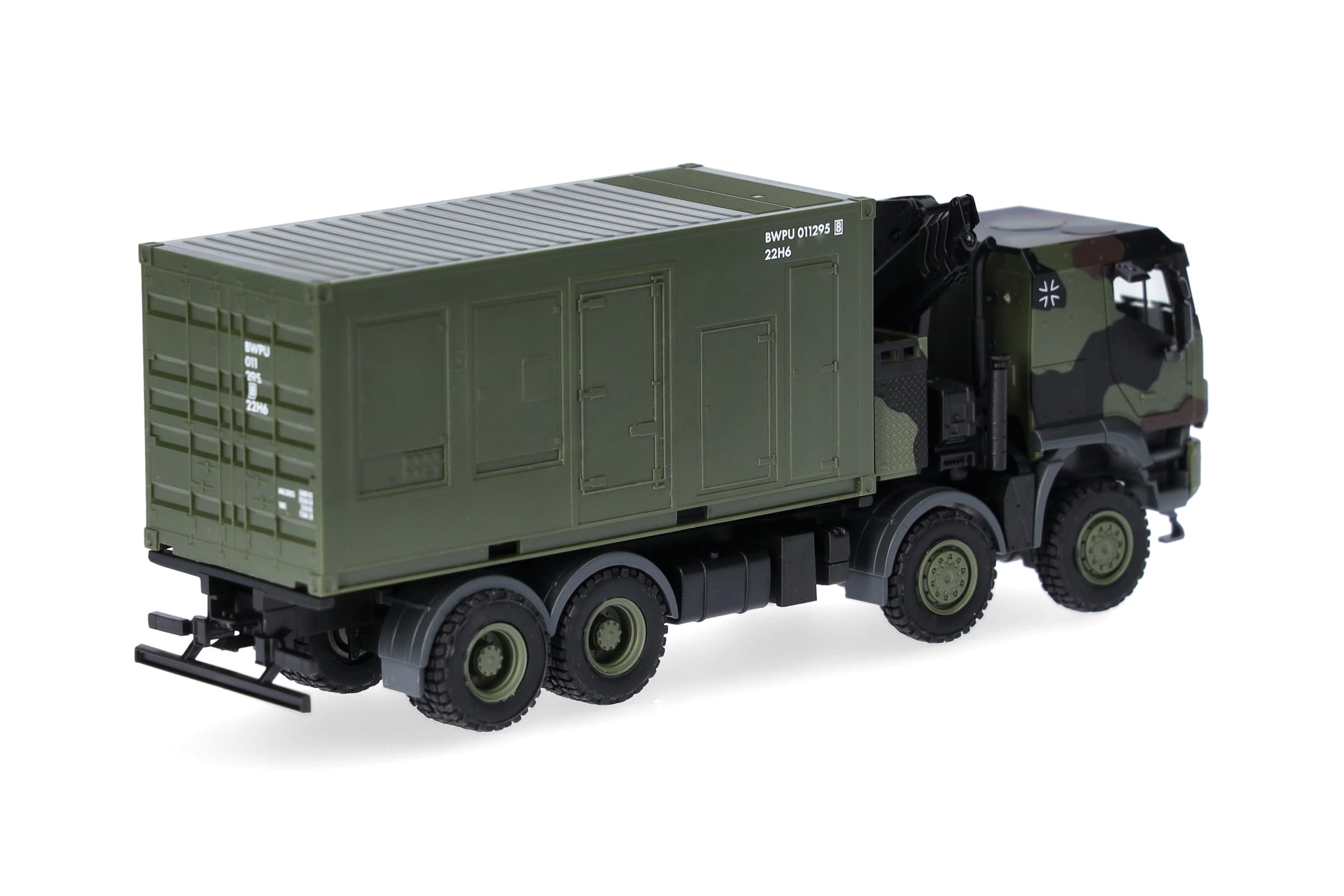 herpa-iveco-trakker-8x8-bundeswehr-modell-lkw-kran-1-87 image 2