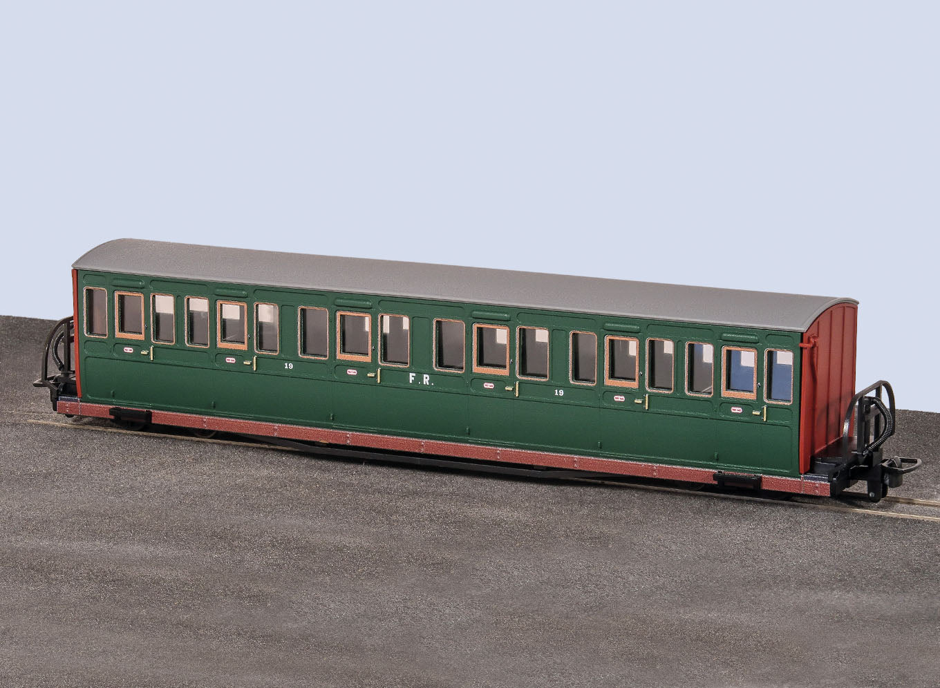 peco-gr-623a-oo-9-bowsider-personenwagen-nr-19-gr-n image 1