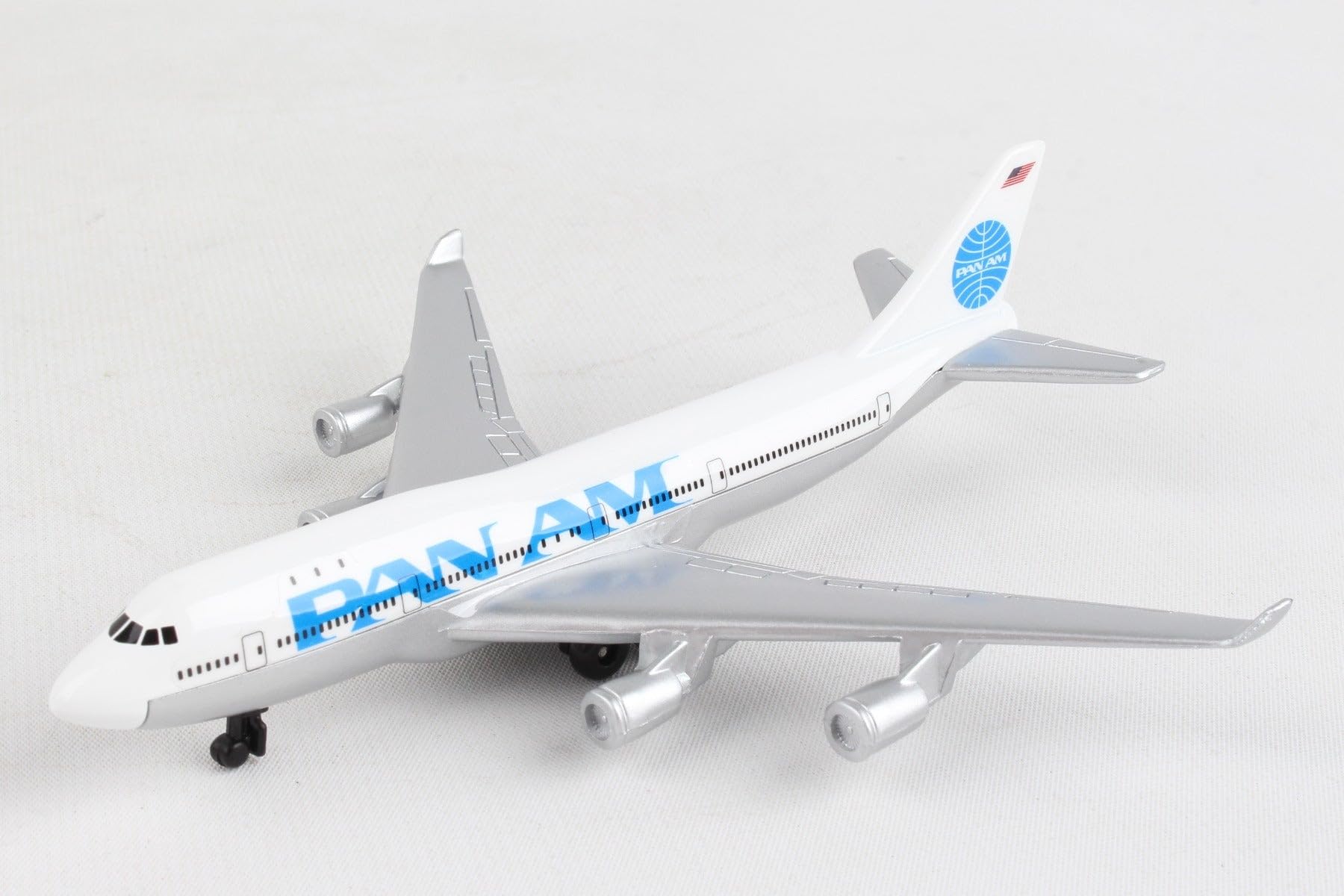 herpa-toys-pan-am-747-flugzeugmodell-f-r-kinder image 3