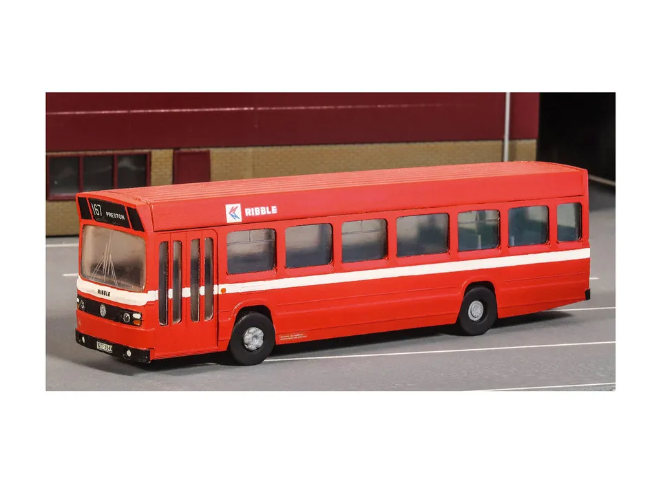peco-modelscene-5142-vari-kit-leyland-national-bus-bausatz-rot image 1
