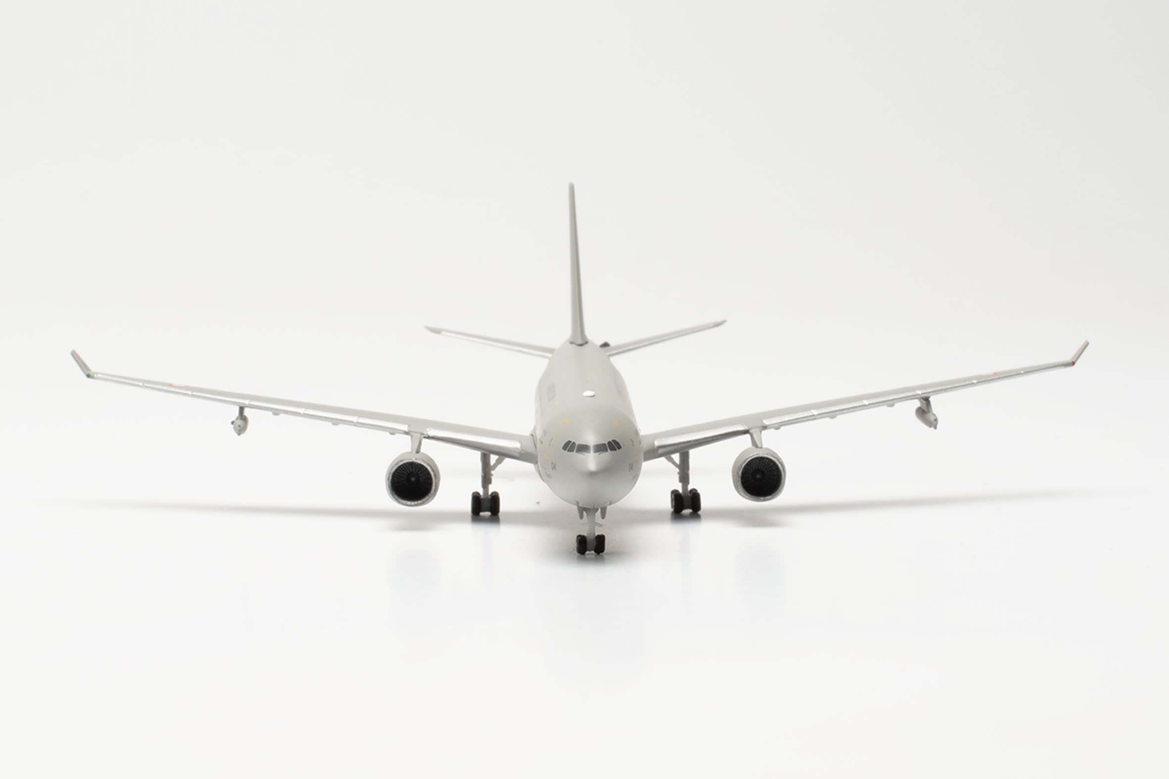 herpa-wings-airbus-a330-mrtt-flugzeugmodell-1-500-ph-nix image 5