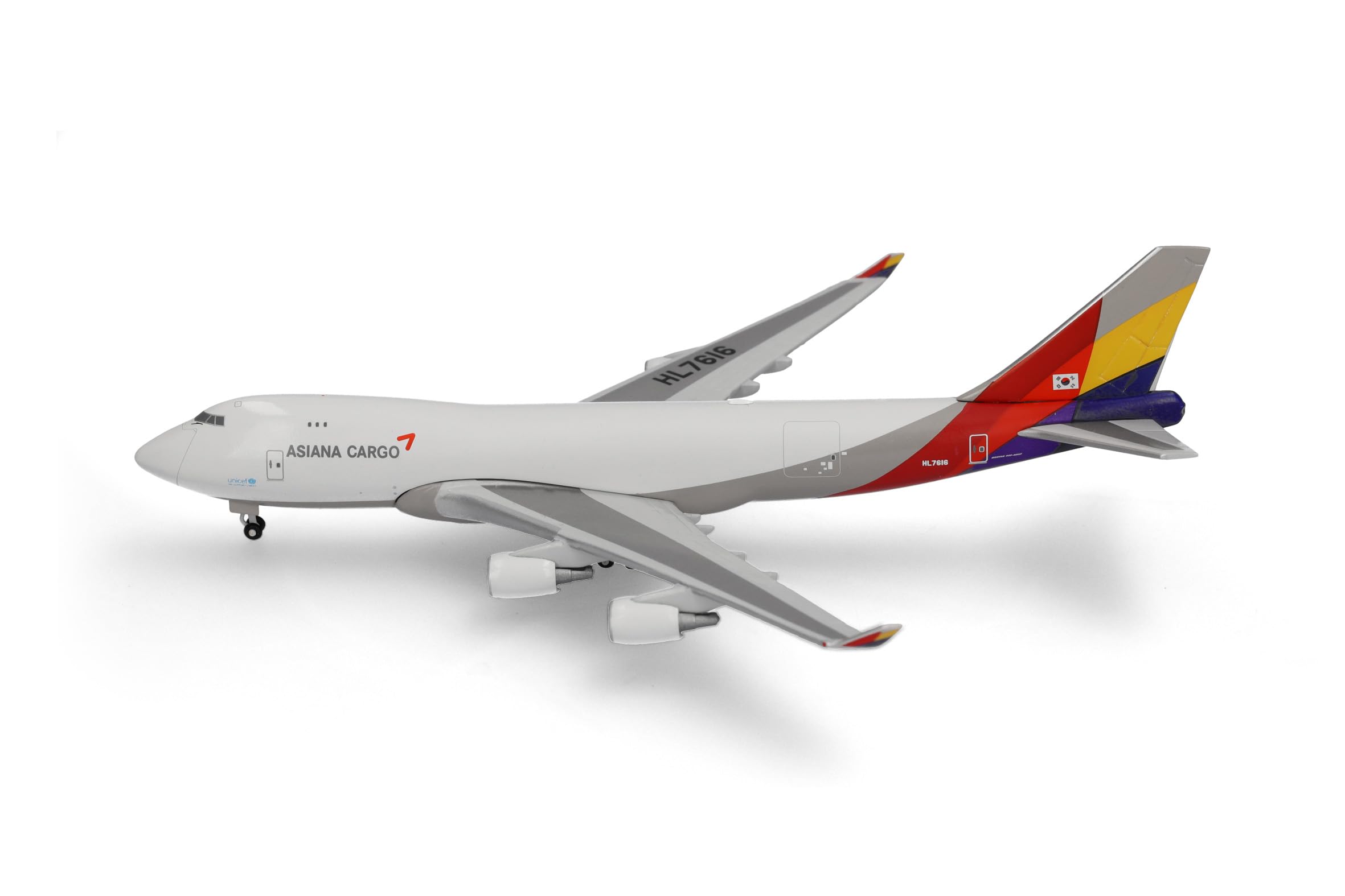 herpa-wings-asiana-cargo-boeing-747-400f-flugzeug-1-500-metall image 2