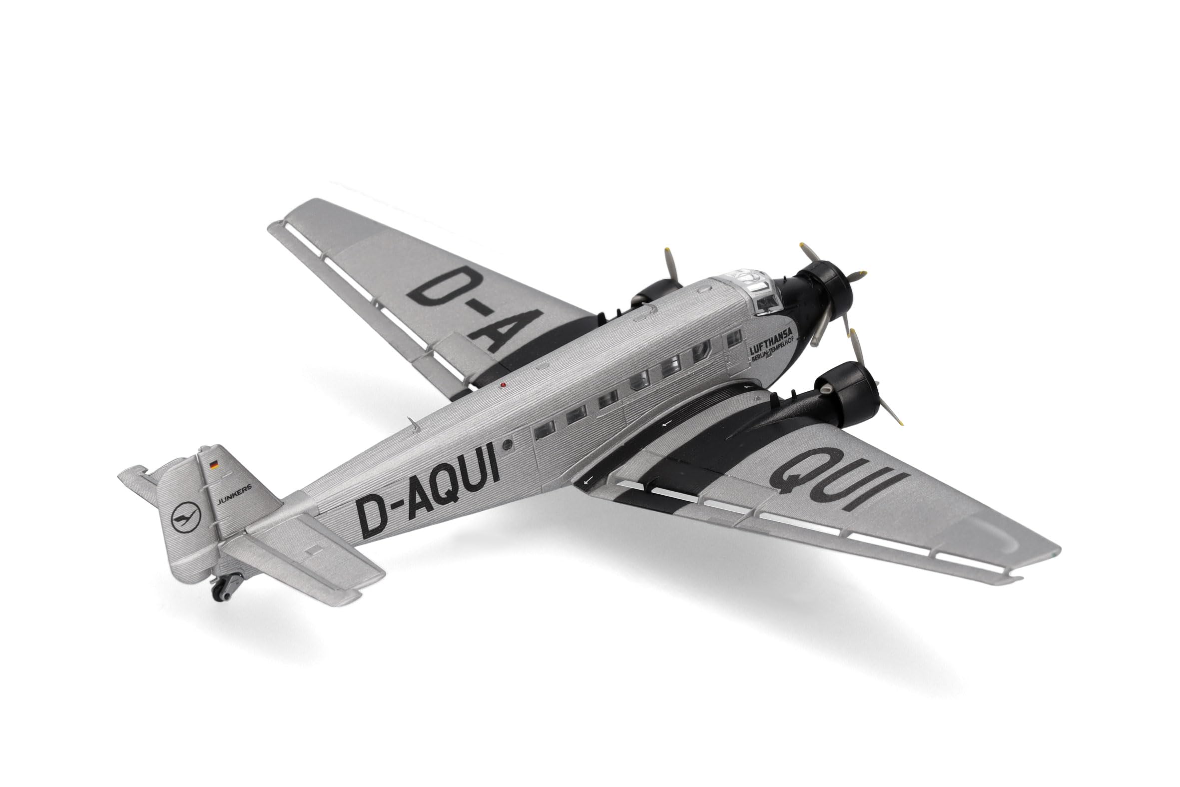 herpa-wings-lufthansa-junkers-ju-52-modellflugzeug-1-160 image 3