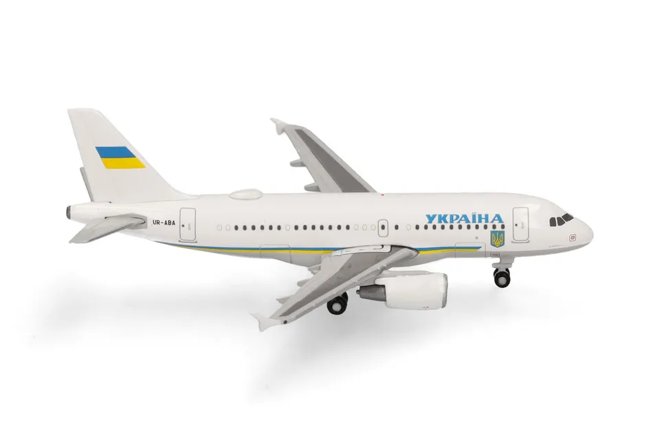 herpa-wings-airbus-a319-acj-ukraine-government-modell-1-500 image 1