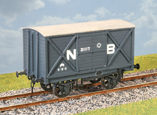 peco-parkside-ps02-lner-8-ton-g-terwagen-bausatz-spur-0 image 1