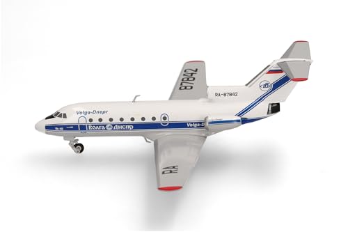 herpa-wings-volga-dnepr-yakovlev-yak-40-metall-1-200 image 8