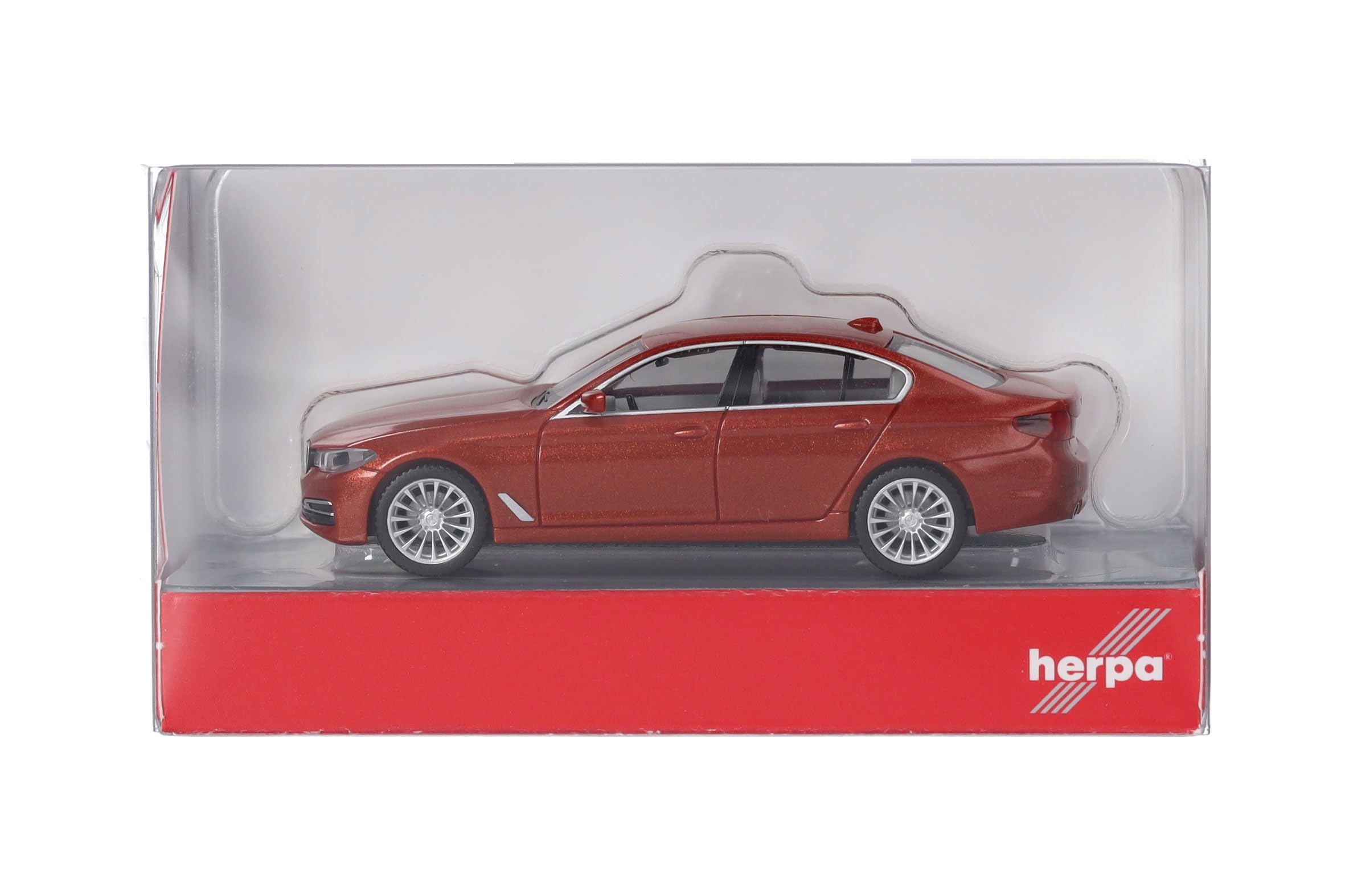 herpa-bmw-5er-g30-modellauto-valenciaorange-1-87 image 7