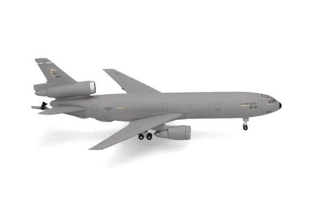 herpa-wings-kc-10-extender-usaf-flugzeugmodell-1-500-metall image 1