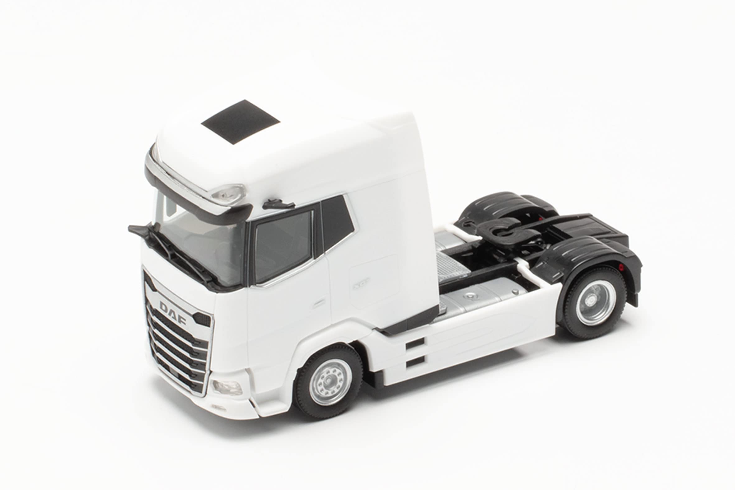 herpa-cars-trucks-316033-daf-xg-zugmaschine-lkw-1-87-wei image 3