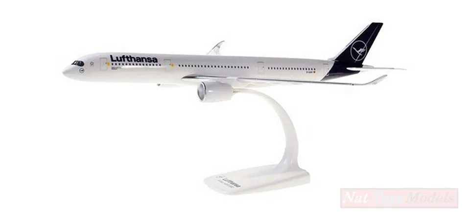 herpa-wings-airbus-a350-900-lufthansa-schwerin-1-200-flugzeug image 1