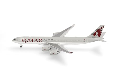 herpa-wings-qatar-amiri-a340-500-flugzeugmodell-1-500 image 8
