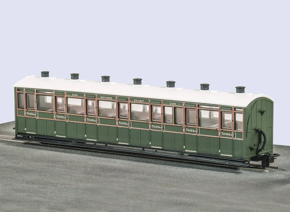 peco-gr441a-personenwagen-l-b-3-kl-sr-2469-00-9 image 1