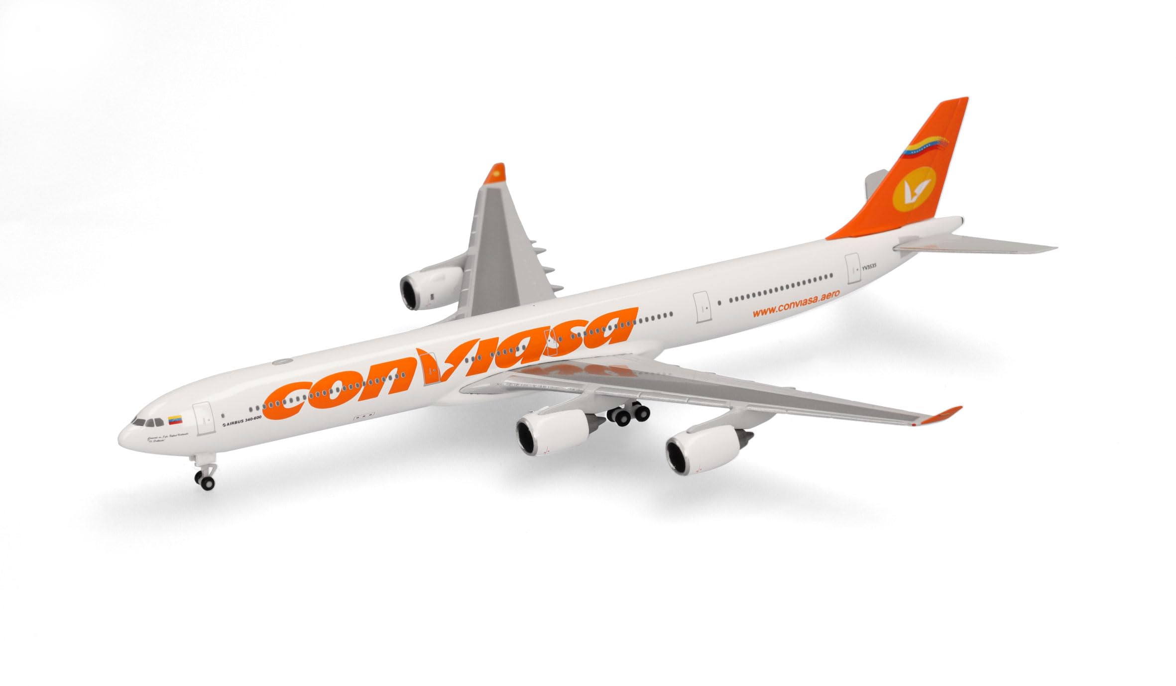 herpa-conviasa-airbus-a340-600-flugzeugmodell-1-500-metall image 3