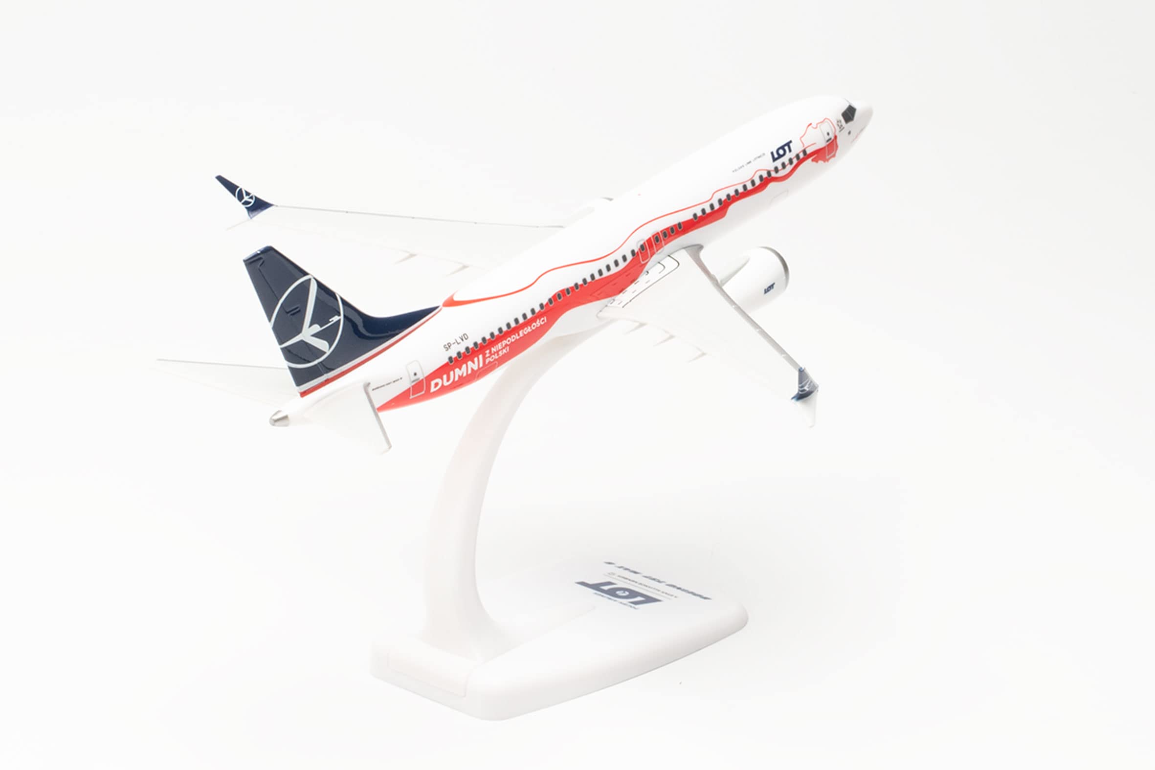 herpa-snapfit-lot-boeing-737-max-8-sp-lvd-1-200 image 3