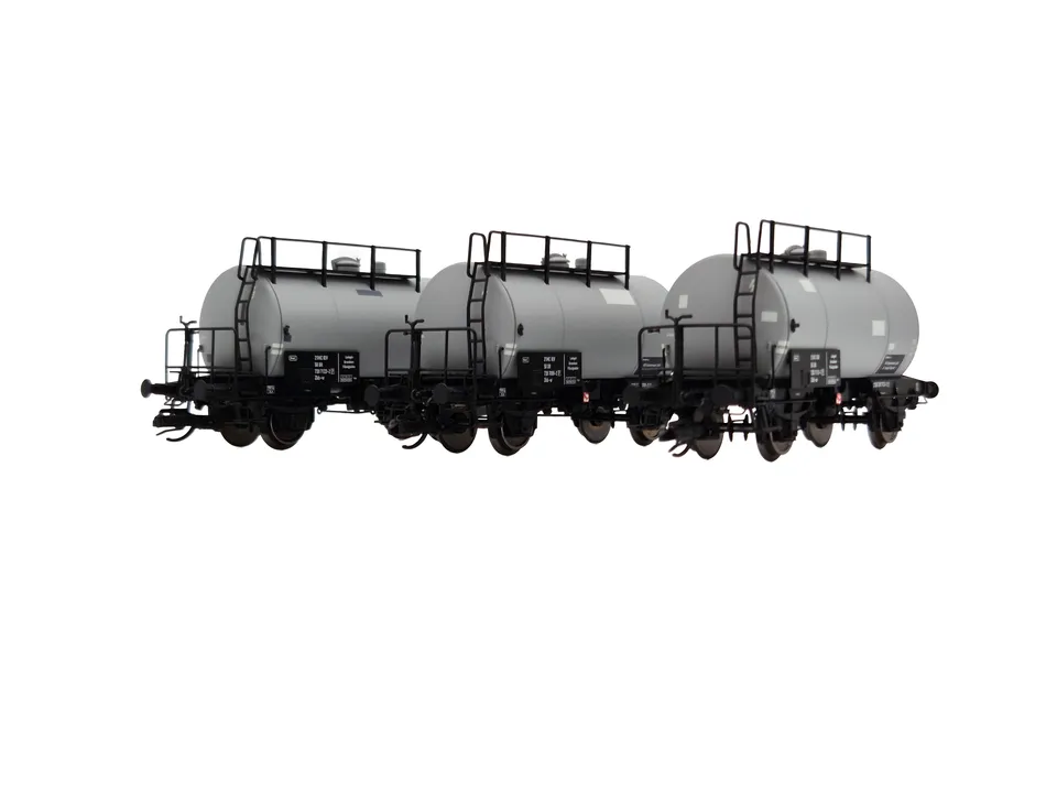 saxonia-g-terwagen-120118-kesselwagen-deutz-tt-3er-set-grau image 1