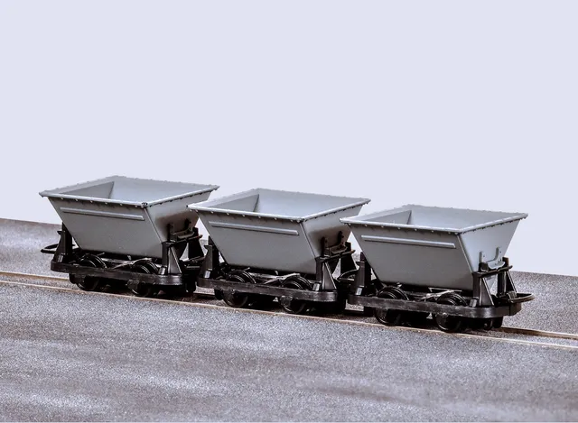 peco-gr-330-v-kipploren-braun-oo-9-3er-pack-wagen image 1