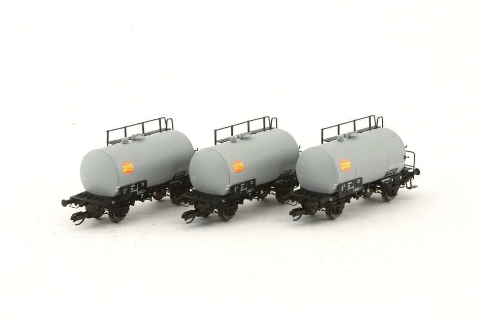 saxonia-g-terwagen-kesselwagen-deutz-120073-tt-3er-set-minol image 1