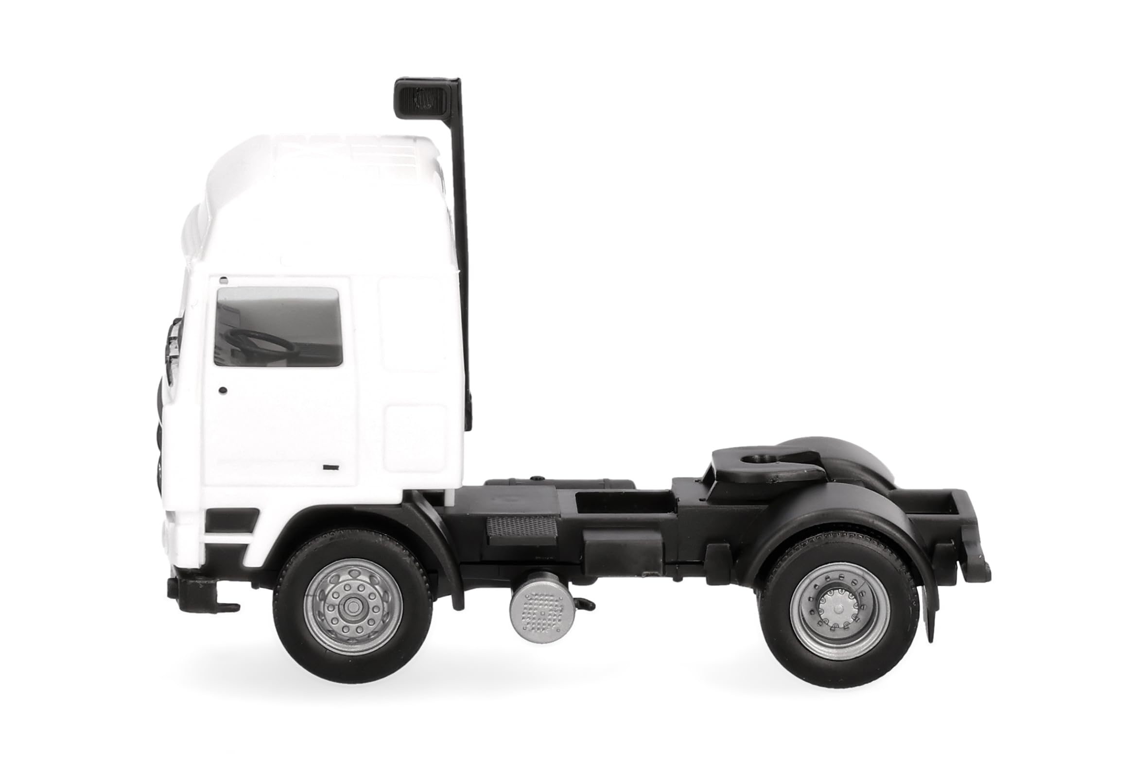 herpa-volvo-f10-globetrotter-zugmaschine-lkw-1-87 image 4