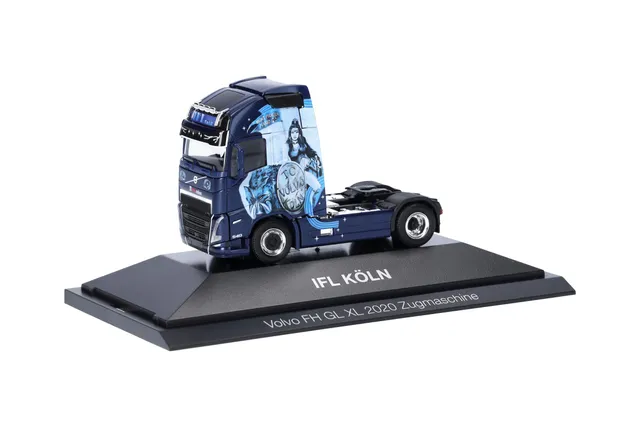 herpa-volvo-fh-gl-xl-2020-zugmaschine-ifl-nightfighter-1-87 image 1