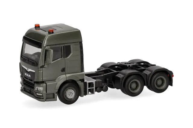 herpa-man-tgs-tm-zugmaschine-6x4-lkw-modell-1-87-h0 image 1