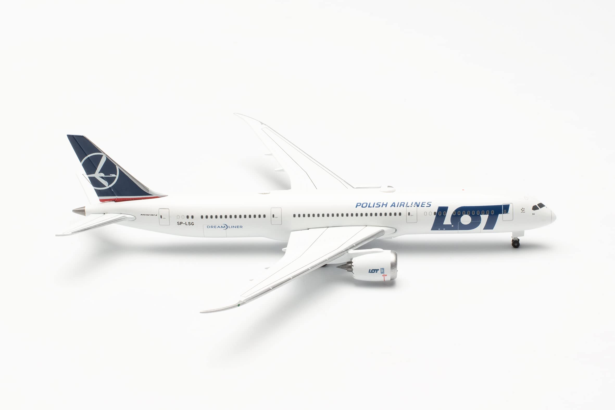 herpa-wings-boeing-787-9-flugzeugmodell-1-500-lot image 1