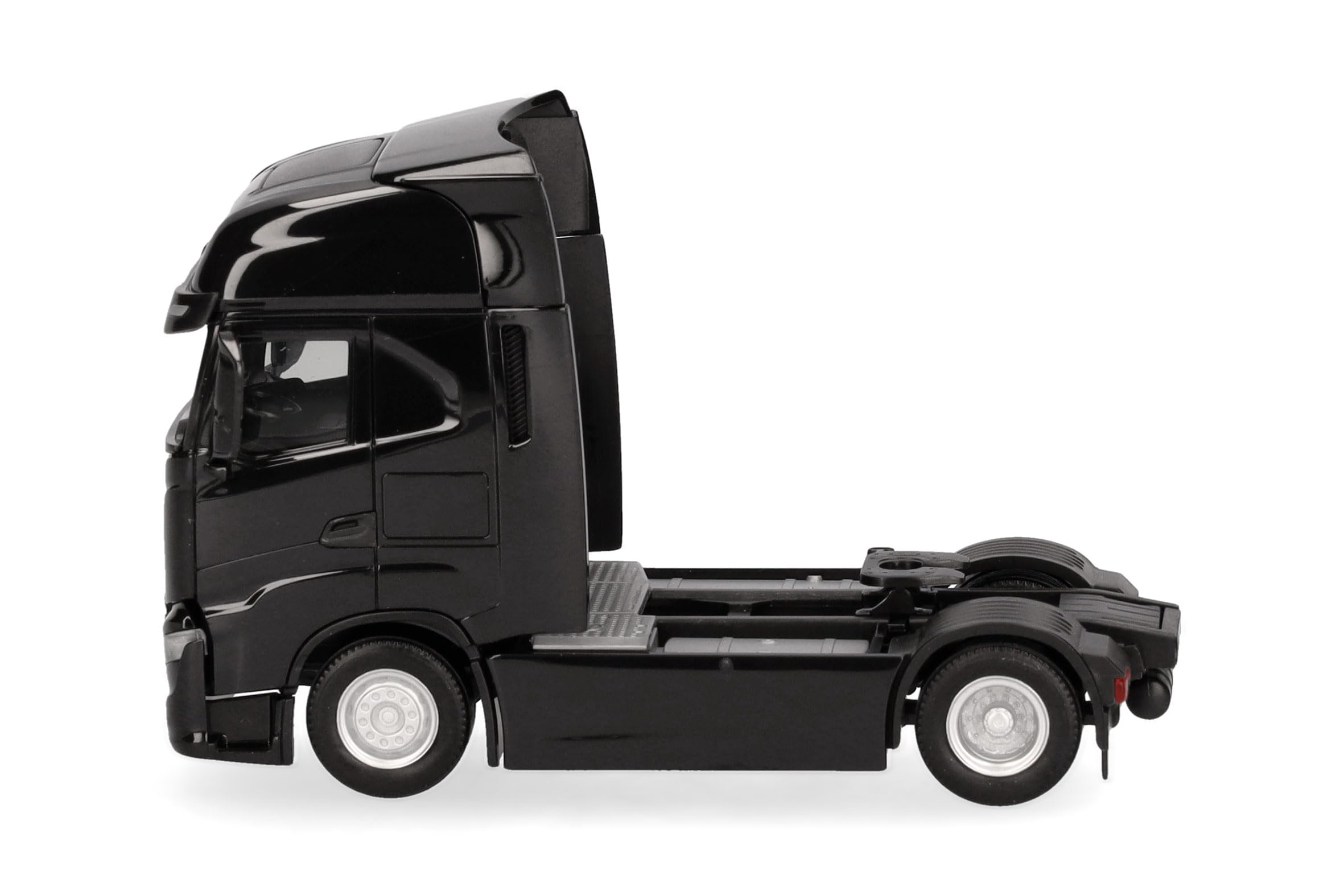 herpa-iveco-s-way-facelift-zugmaschine-1-87-lkw-schwarz image 4