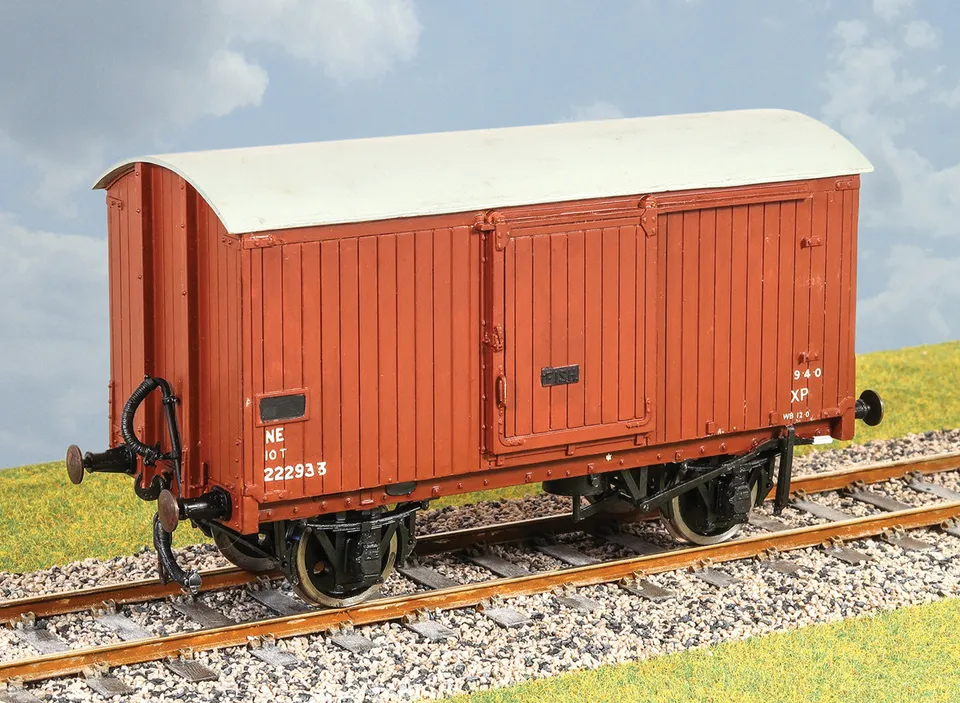 parkside-ps136-lner-fish-van-bausatz-spur-0-10t image 1