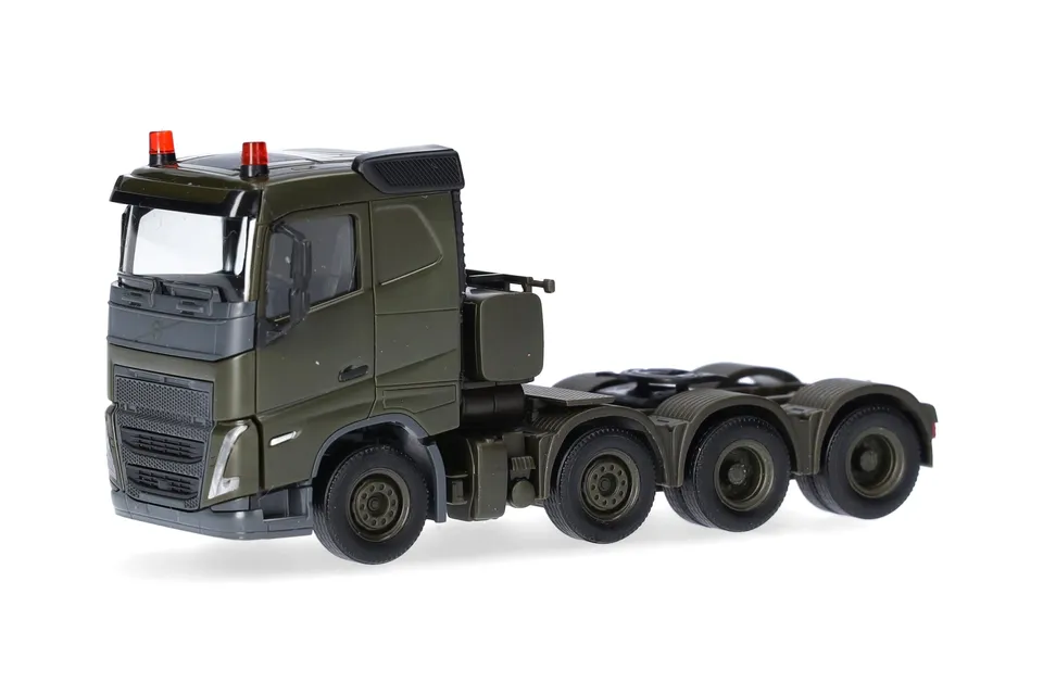 herpa-volvo-fh-2020-flachdach-schwerlastzugmaschine-1-87 image 1