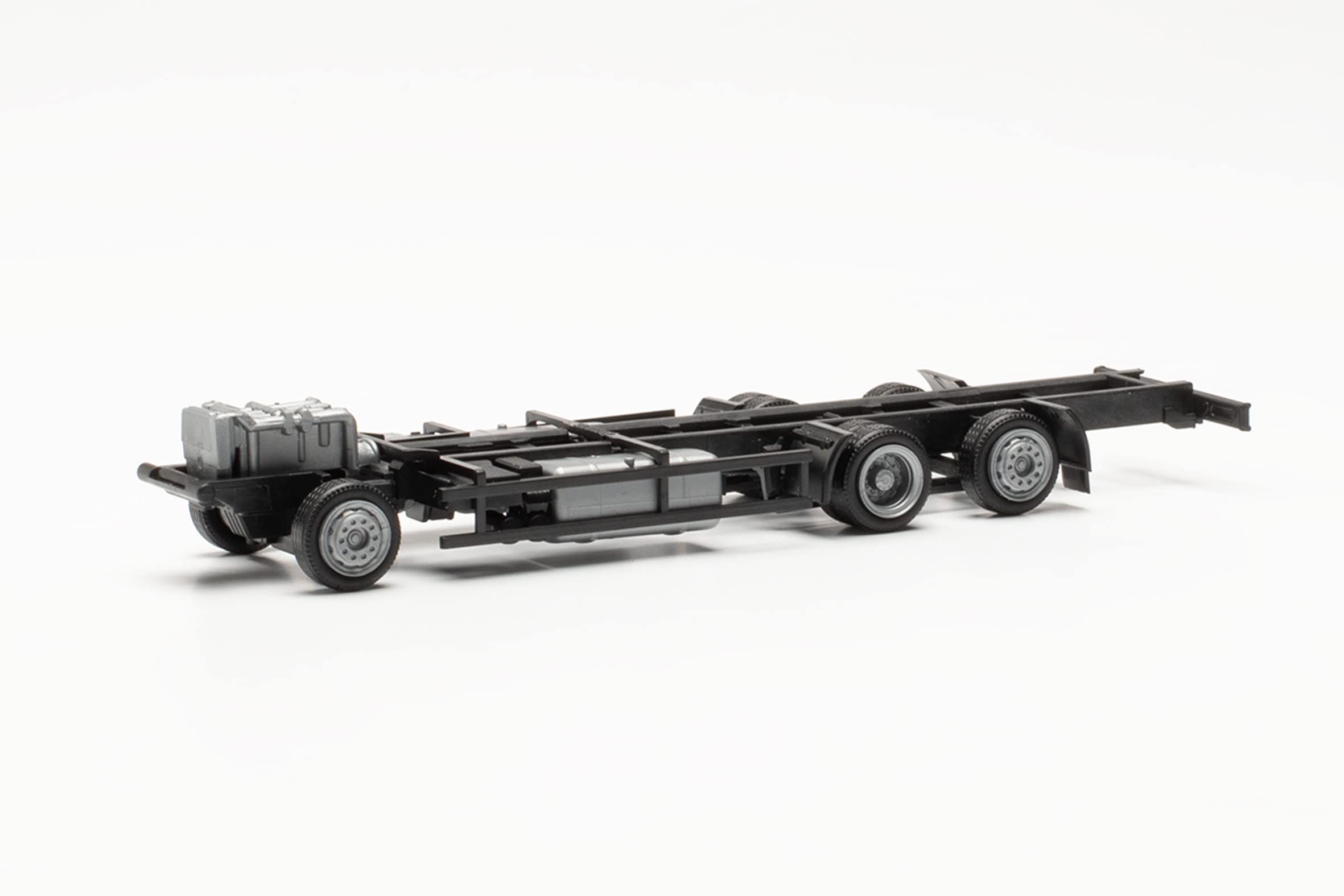 herpa-085601-volvo-volumenzug-lkw-fahrgestell-1-87-2-st-ck image 1