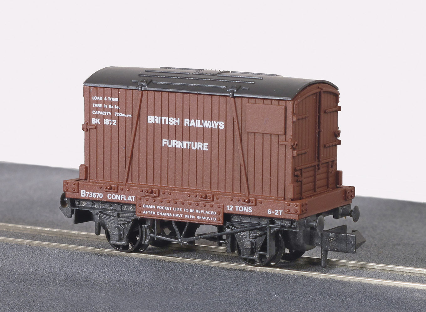 peco-nr22-containerwagen-n-conflat-br-mit-container image 1
