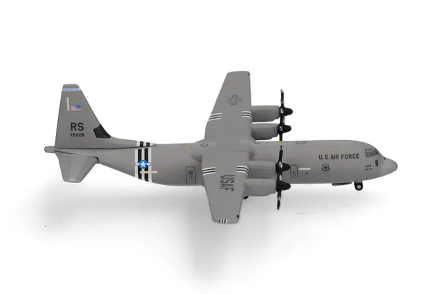 herpa-wings-c-130j-30-super-hercules-ramstein-1-500-metall image 1