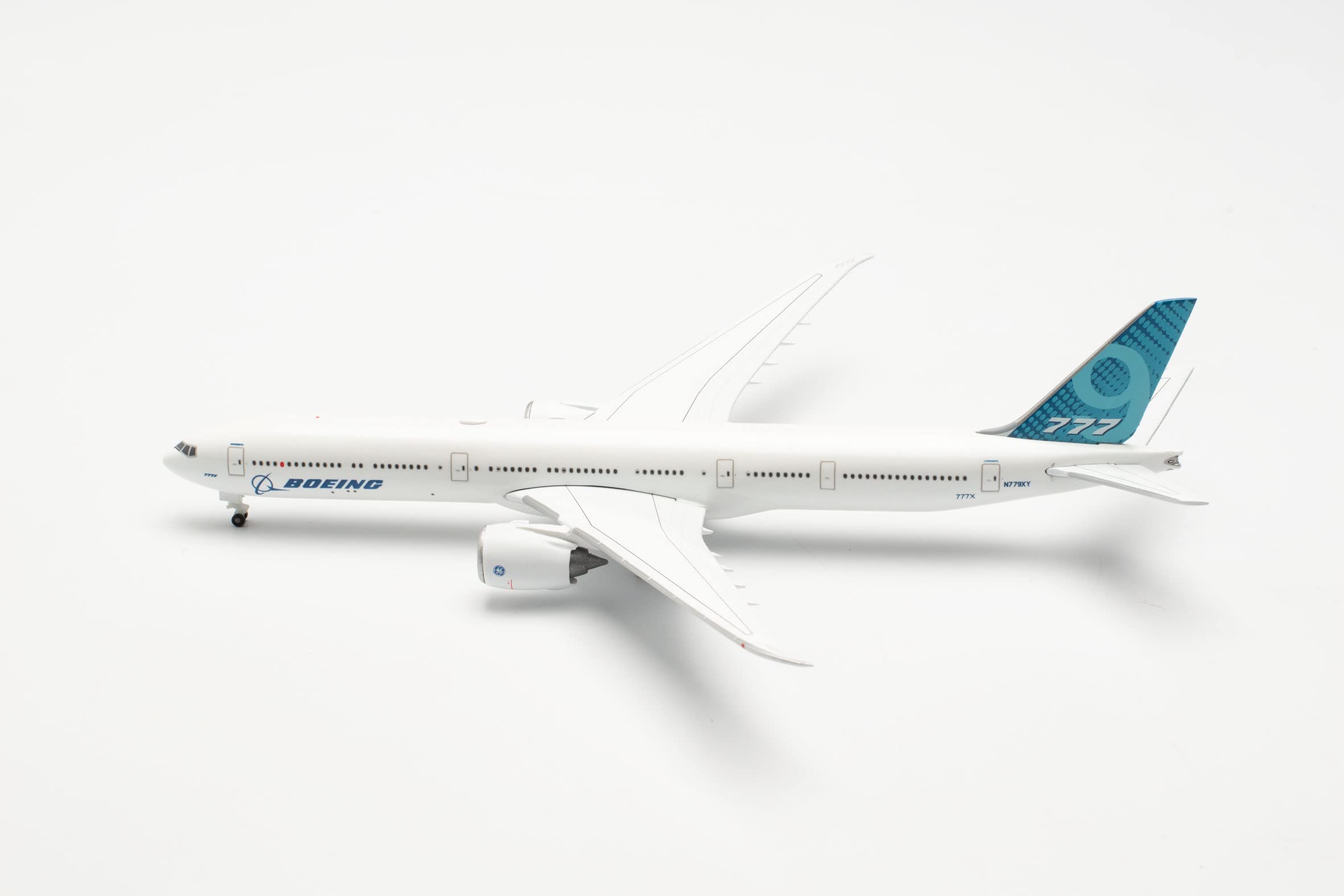 herpa-wings-boeing-777-9-n779xy-flugzeugmodell-1-500-metall image 2