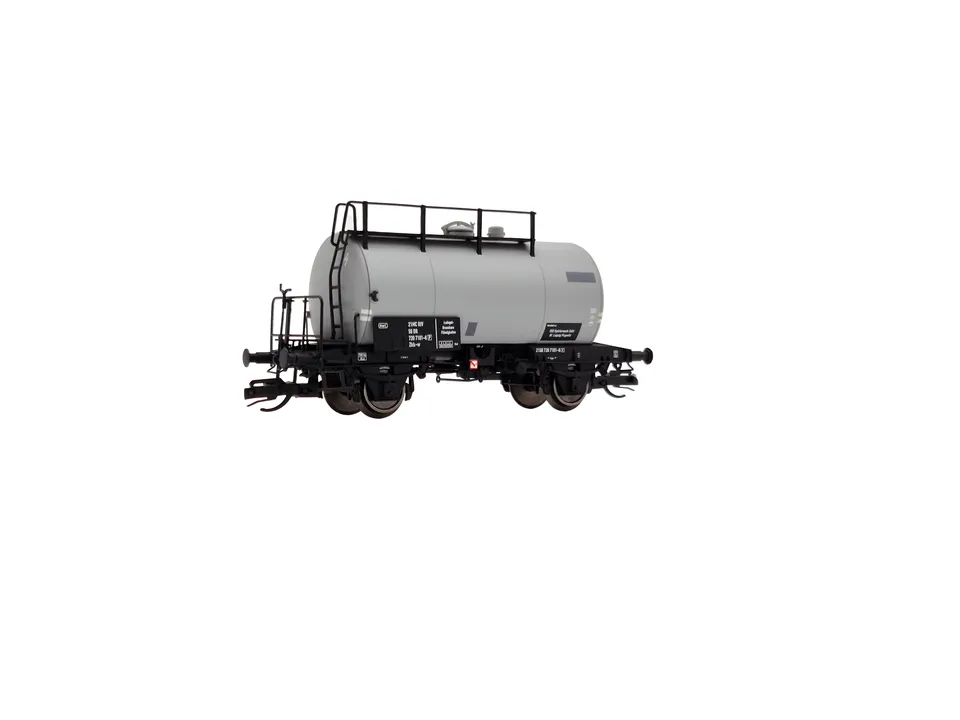 saxonia-120117-deutz-kesselwagen-tt-grau-dr-ep-iv-flicken image 1