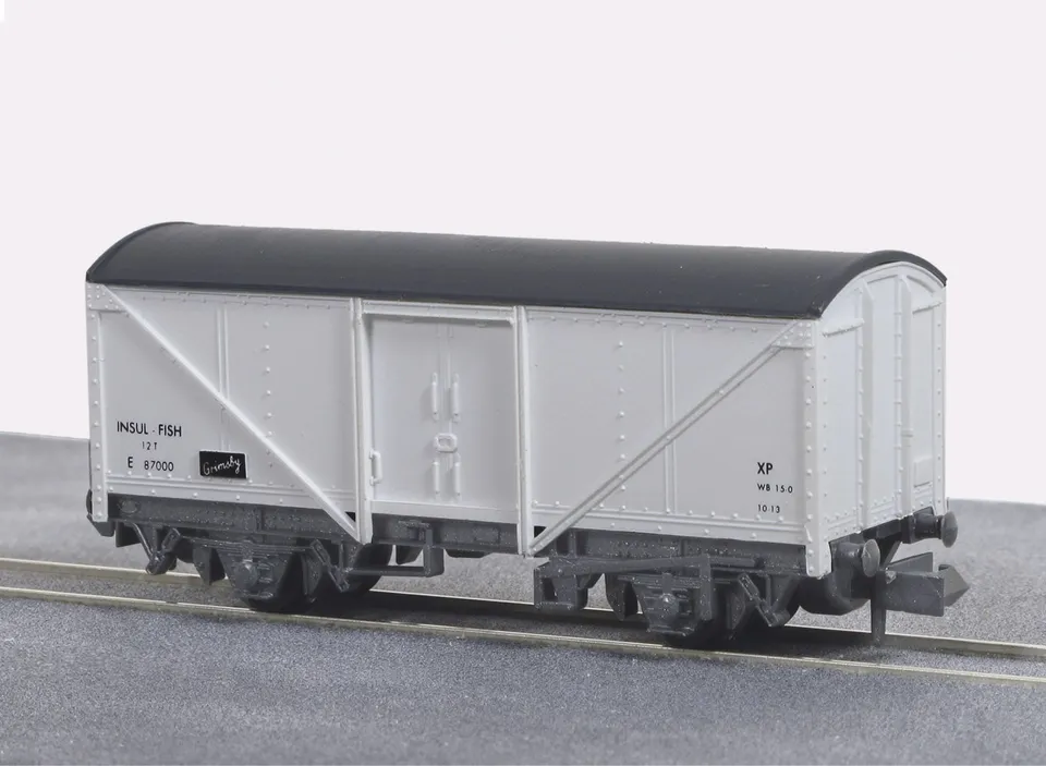 peco-nr6b-br-fish-van-g-terwagen-spur-n-fertigmodell image 1