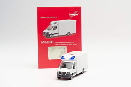 herpa-minikit-mercedes-sprinter-18-fahrtec-rtw-bausatz-wei-1-87 image 8